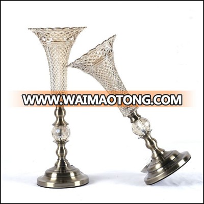 wedding home centerpiece decoration gold trumpet shape metal stand tall martini decoration flower murano glass vase